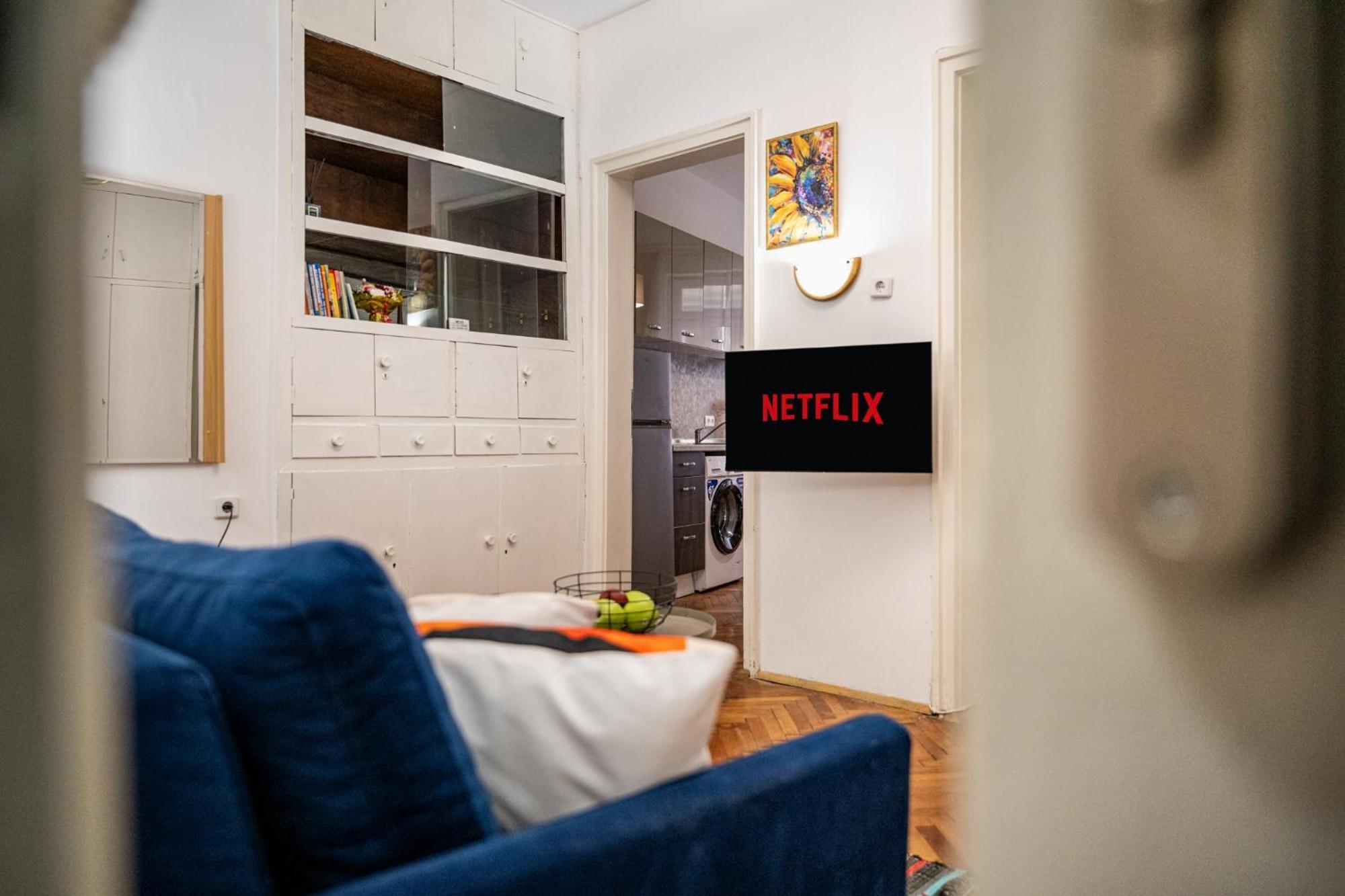 Lovely Art Apartment - Victory 바르나 외부 사진